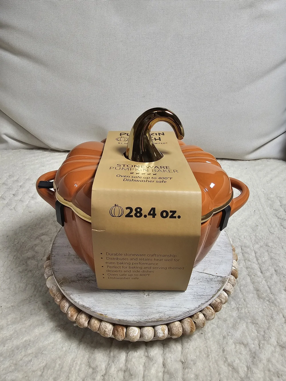 Pumpkin Patch Ceramic Pumpkin Bakeware Orange with Gold Stem 28.4 Oz Fall